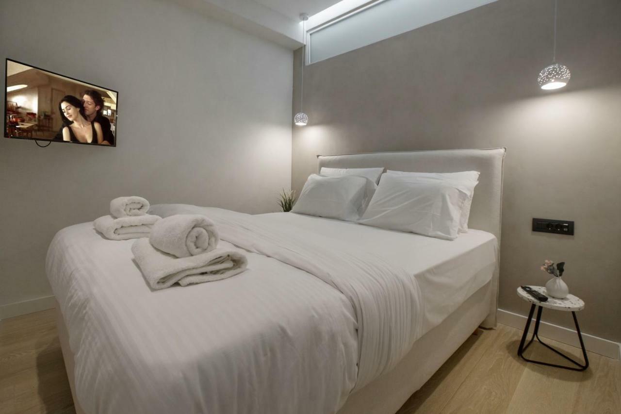 Nikis Suites Syntagma-Plaka By Ghh Athen Exterior foto